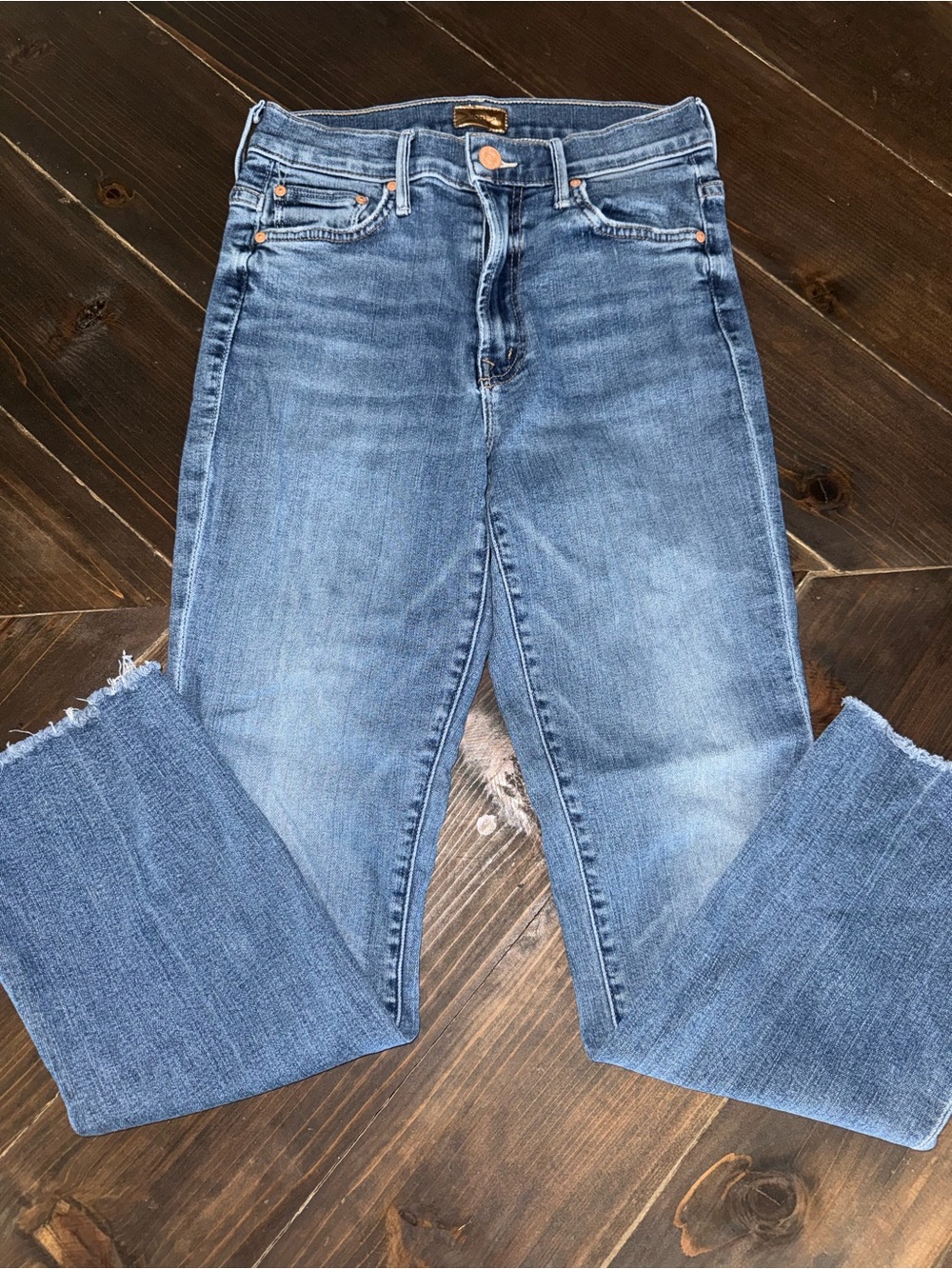 Mother Denim The Insider Crop Fray Jeans in Walking On Coals Size 26 - Picture 3 of 13